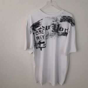 Kani Gold Graphic T-Shirt